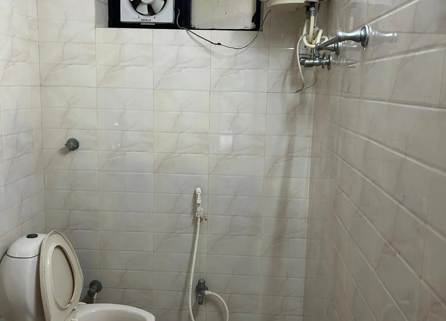 Hotel Tourist Bar & Restaurant Agra